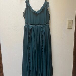 Emerald Green Pleated Midi Length Dress